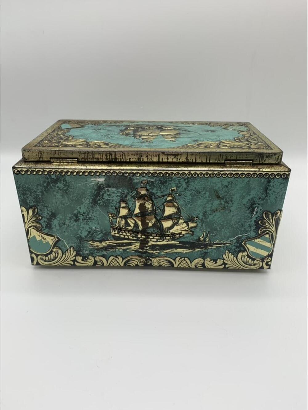 Vintage Bering Galleons Cigar Chest Tin Made in W. Germany 8"